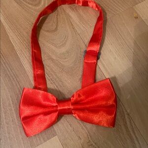 Adjustable Pre-Tied Satin Bow Tie – Men's Formal Tuxedo Accessory hook closure